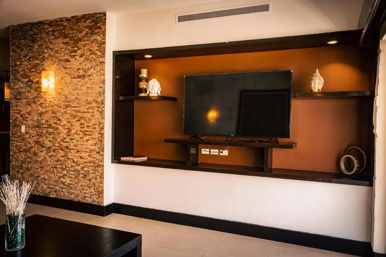 Aldea Thai By Oceanfront Apartmán Playa del Carmen